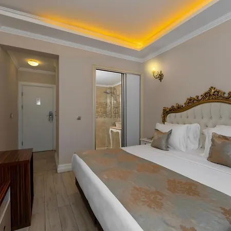 Porto Azul Otel *