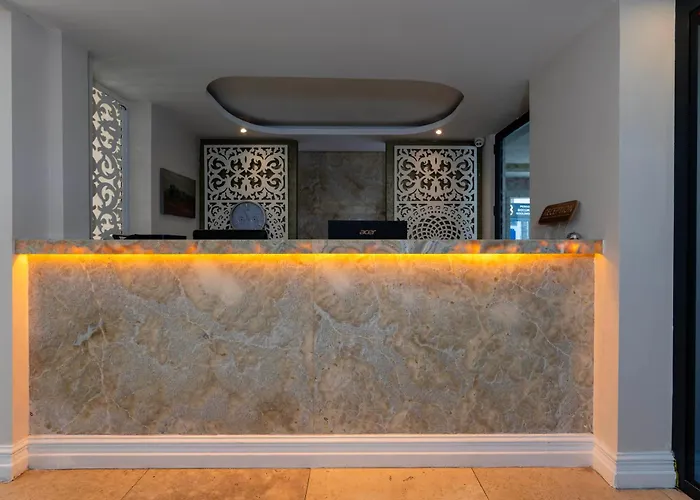 Porto Azul 酒店 博德鲁姆